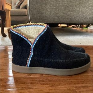 Sanuk Nice Bootah - Black